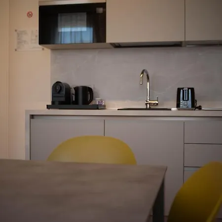 Calcirelli Aparthotel Verona